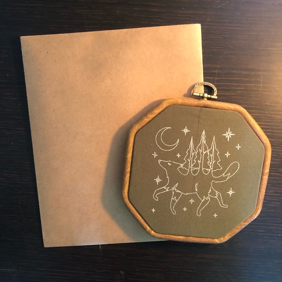 The Forest Grimm Embroidery Kit Fairyloot - Picture 3 of 7